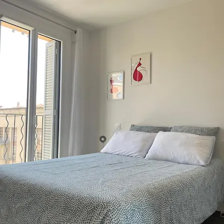 Old Center Charming Brand New Apartment